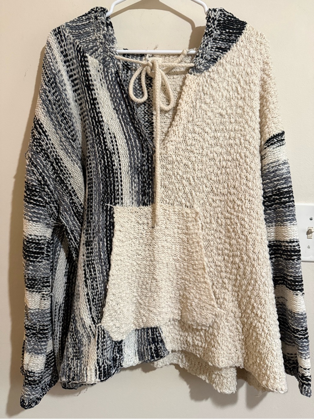 POL Marled Cream and Black Hooded Knit Pullover
